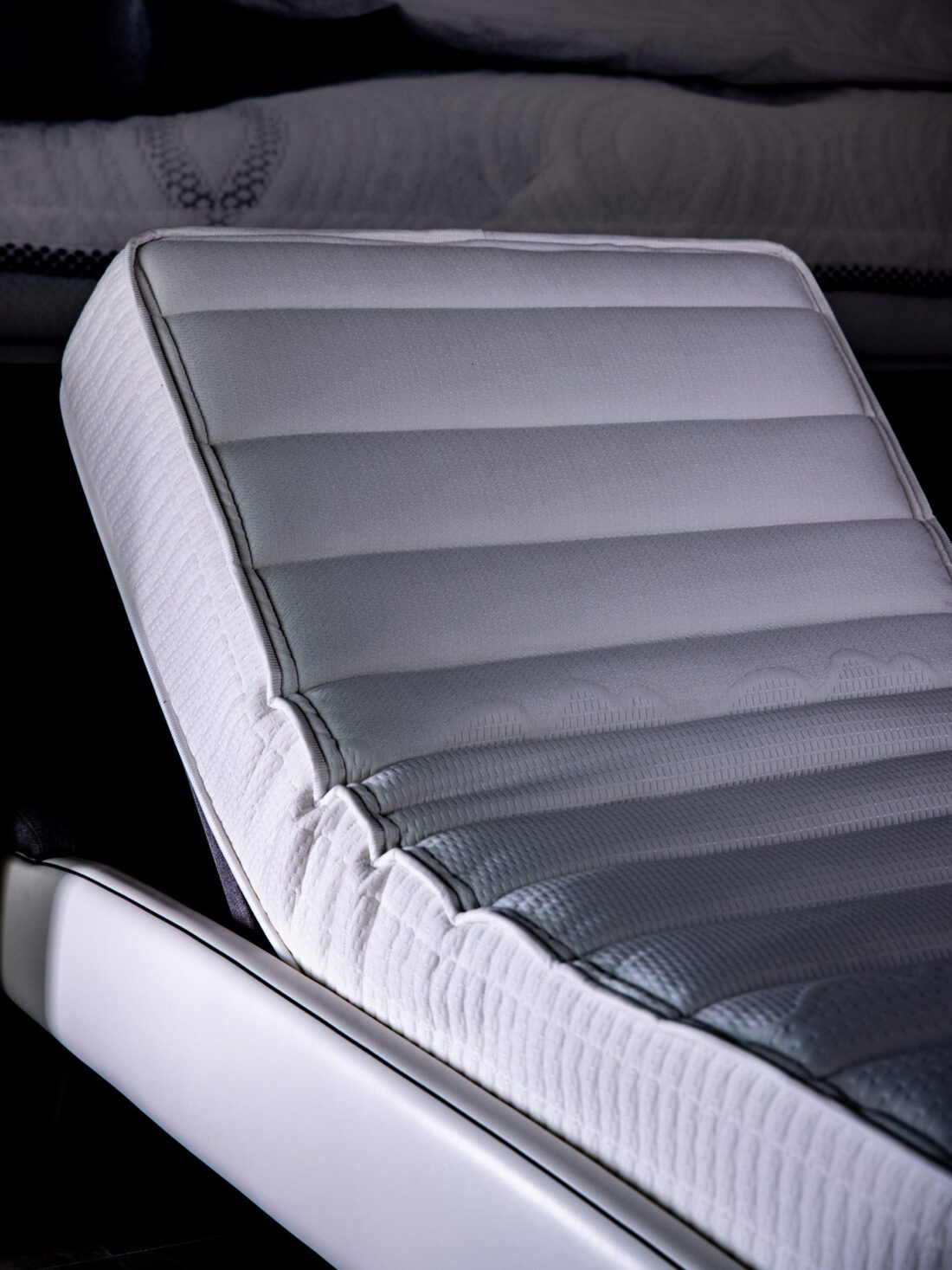 Best adjustable bed in Dubai