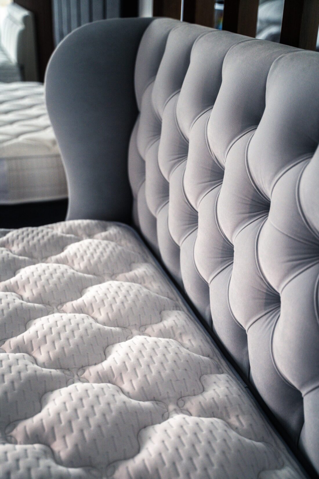 OPRAH ELEGANCE BED - Image 11
