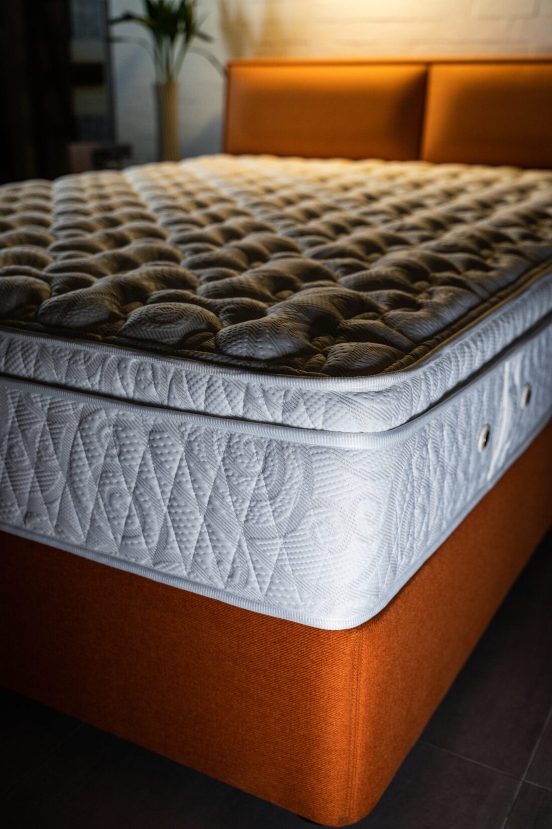 RESTONIC BIBLO BED