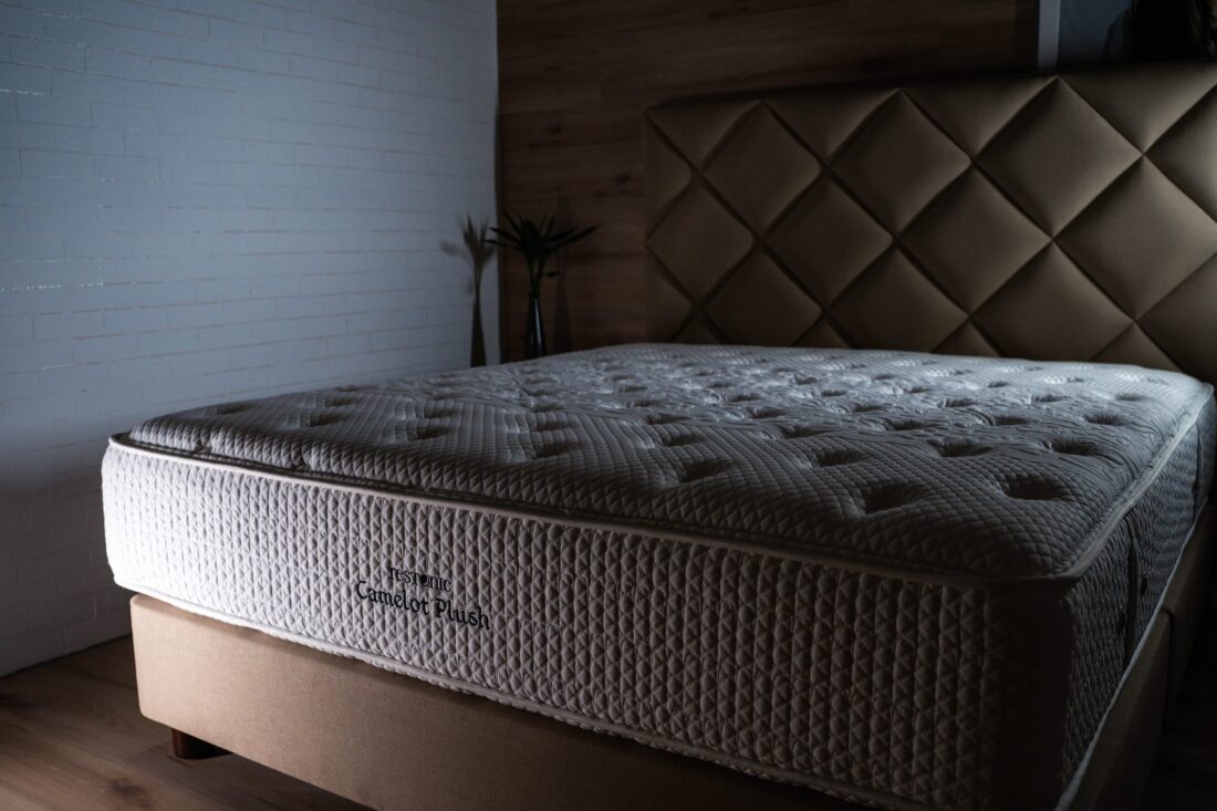 RICHMOND BED - Image 7