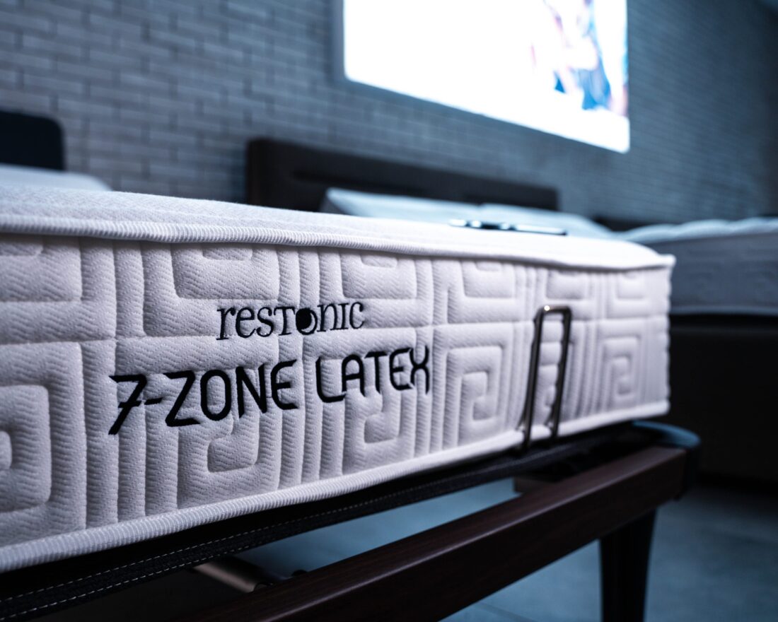 U.A.E Mattress Shop RESTONIC