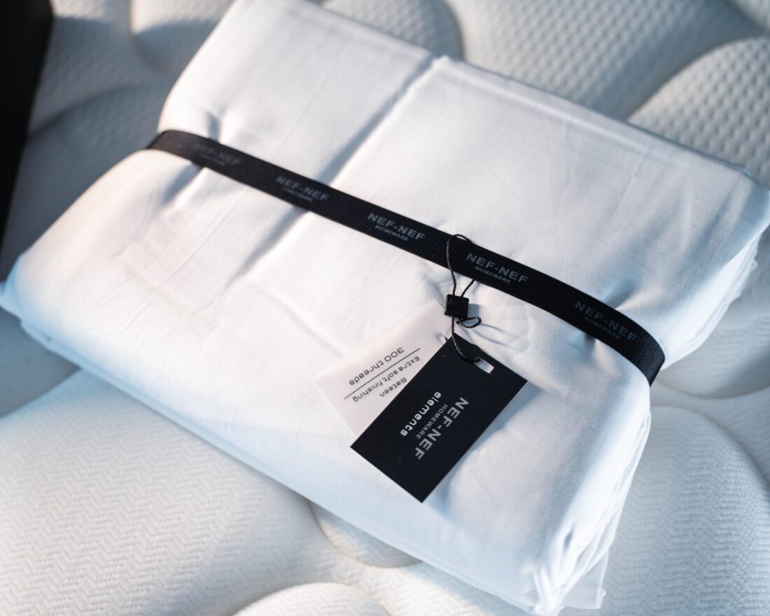 Bed linen set white